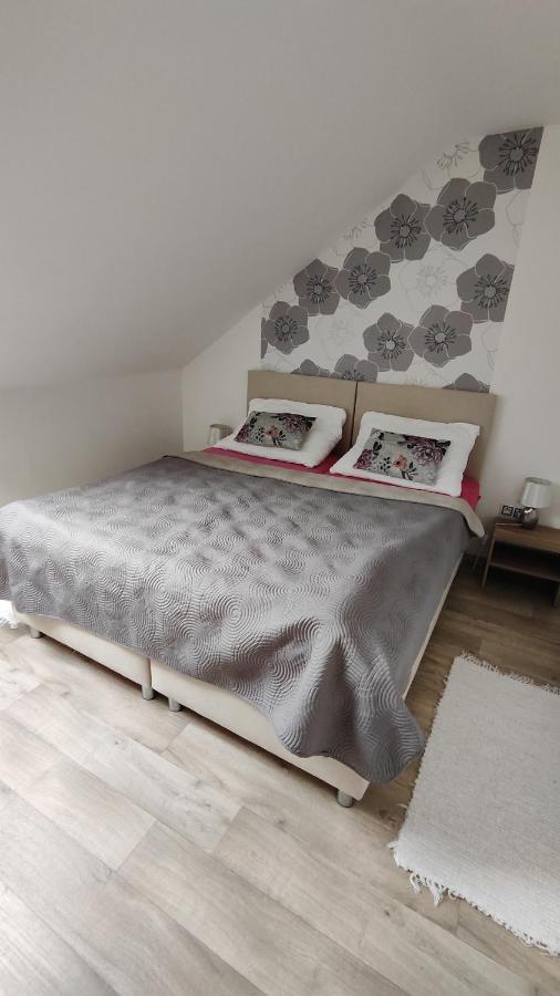 Apartman Cafe U Kordulky Ratiskovice Экстерьер фото